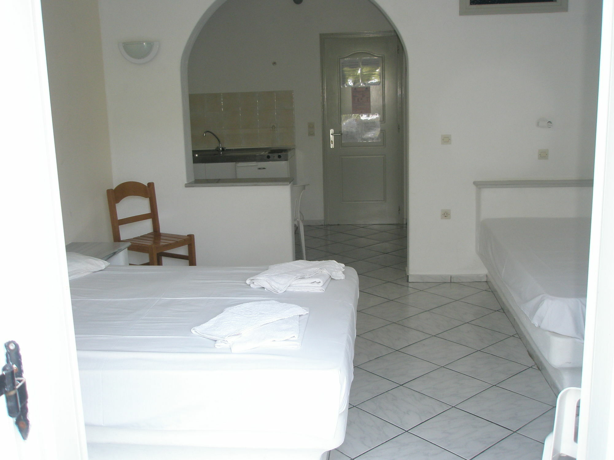 Ampeli Apartments ปาริเกีย ภายนอก รูปภาพ
