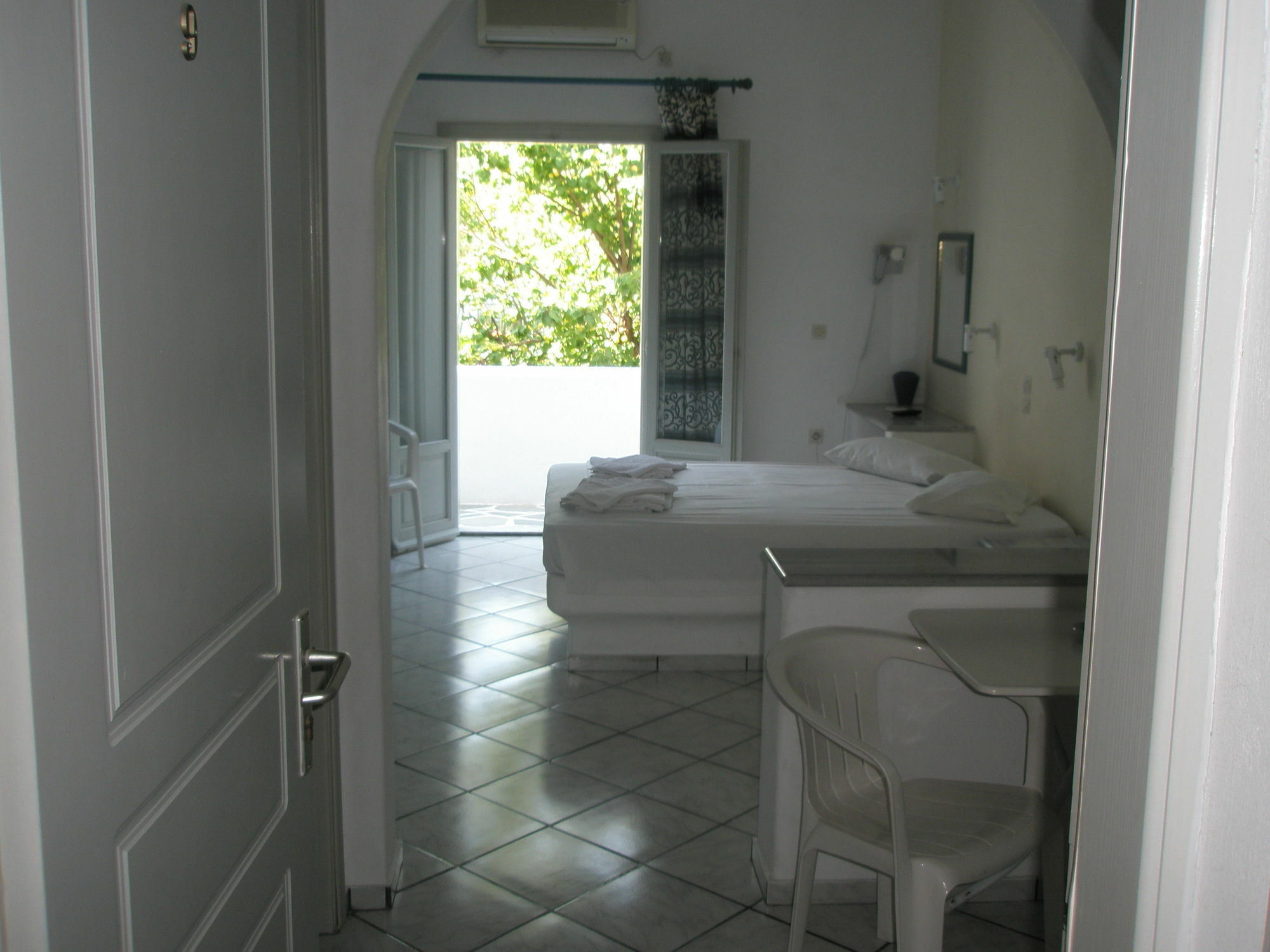 Ampeli Apartments ปาริเกีย ภายนอก รูปภาพ